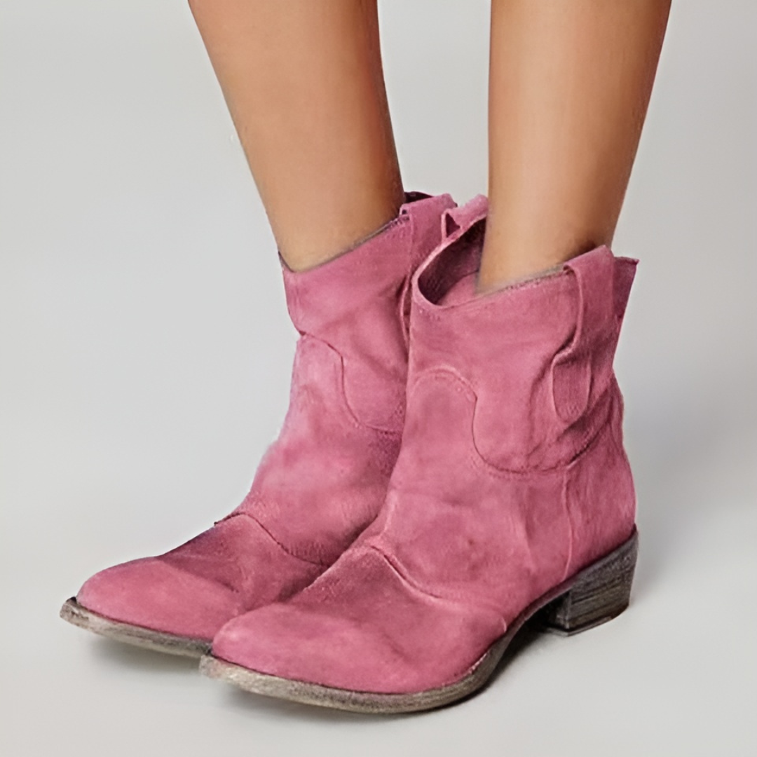 Léa | Bottes Noires Femme Élégantes en Daim pour Un Style Occidental 6