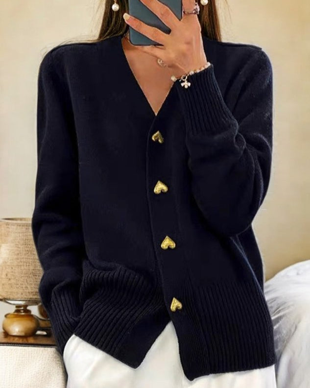 Camille | Gilet Sans Manche Femme Doux avec Boutons en Forme de Cœur 4