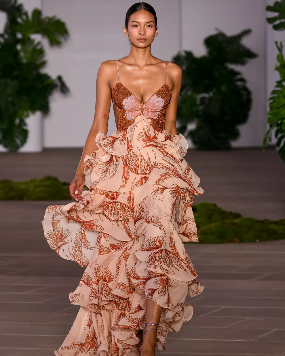 Clara | Robe Longue Femme Éthérée à Volants pour Soirée Élégante 3